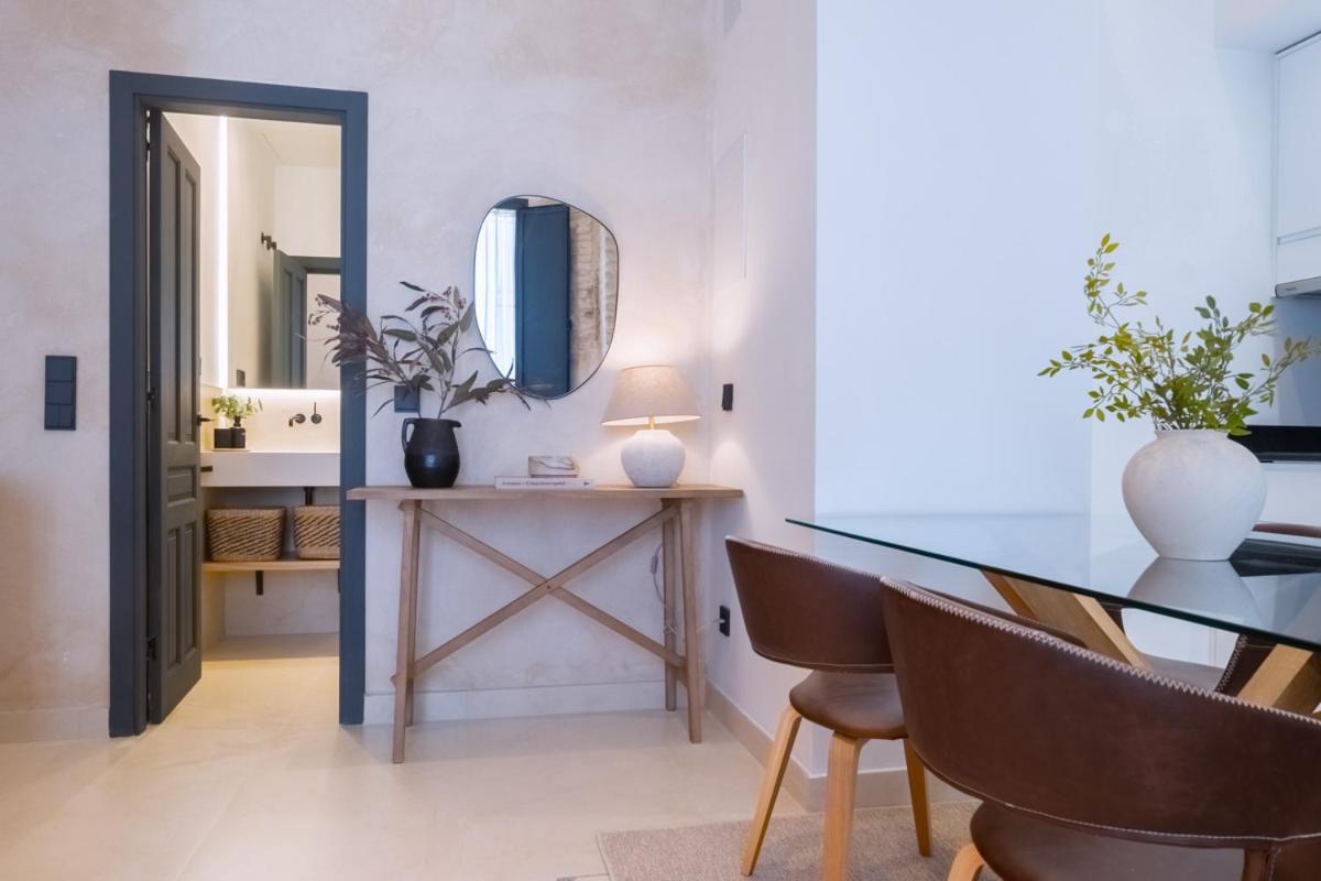 Luxurious Located In Casa Pilatos Apartment Seville
